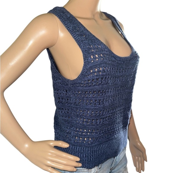 Old Navy Blue Sweater Ribbed Tank Top size Large - Picture 3 of 7